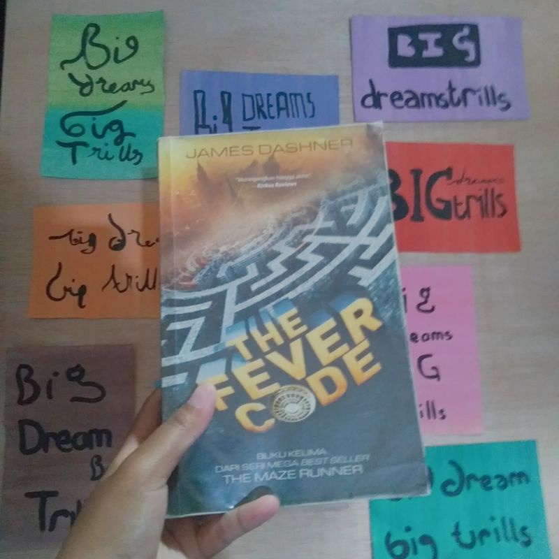 the fever code (maze runner novel terjemah preloved bekas)