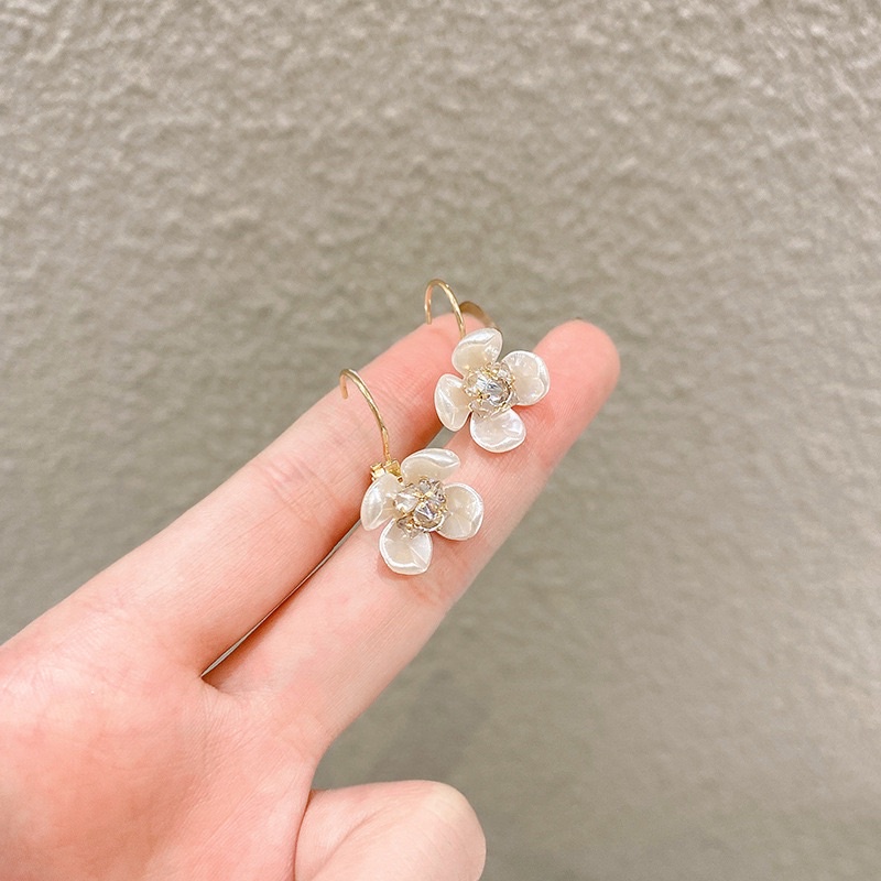 flowery earrings