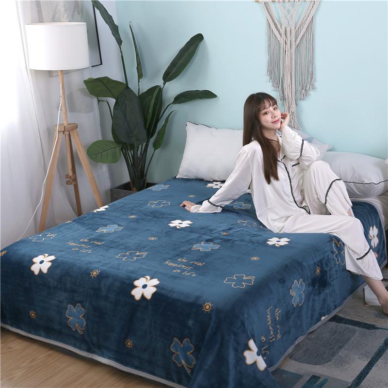 Selimut Bulu Halus Motif Dewasa  Aesthetic Atisashop Murah Berkualitas Lembut Uk135x190 New Arrival-FLOWER HAPINES