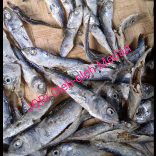 

ikan anak gembung kering