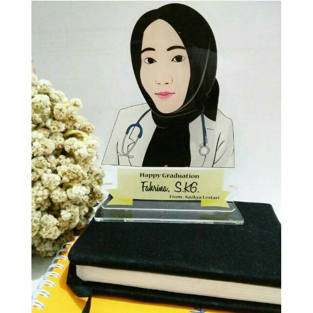 Custom Plakat Wisuda Akrilik