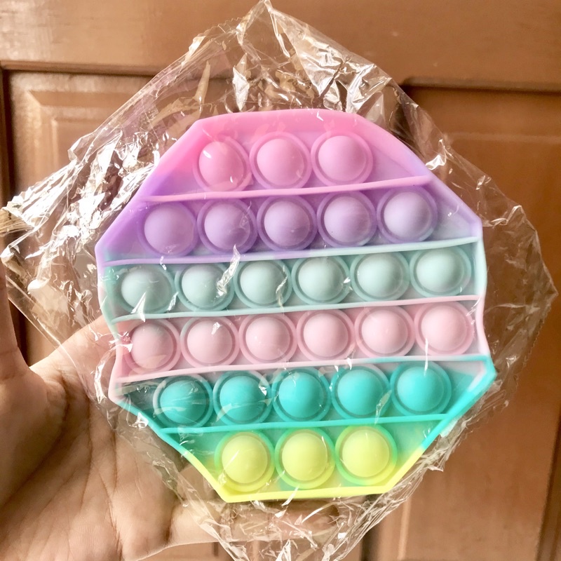 FIDGET PUSH POP ITS TOY BUBBLE MAINAN ANAK POP IT RAINBOW PENGHILANG STRES MURAH MERIAH HEMAT RAINBOW WARNA WARNI BANJARMASIN KALIMANTAN KALSEL | RUMIFY-Segi 8 Pastel