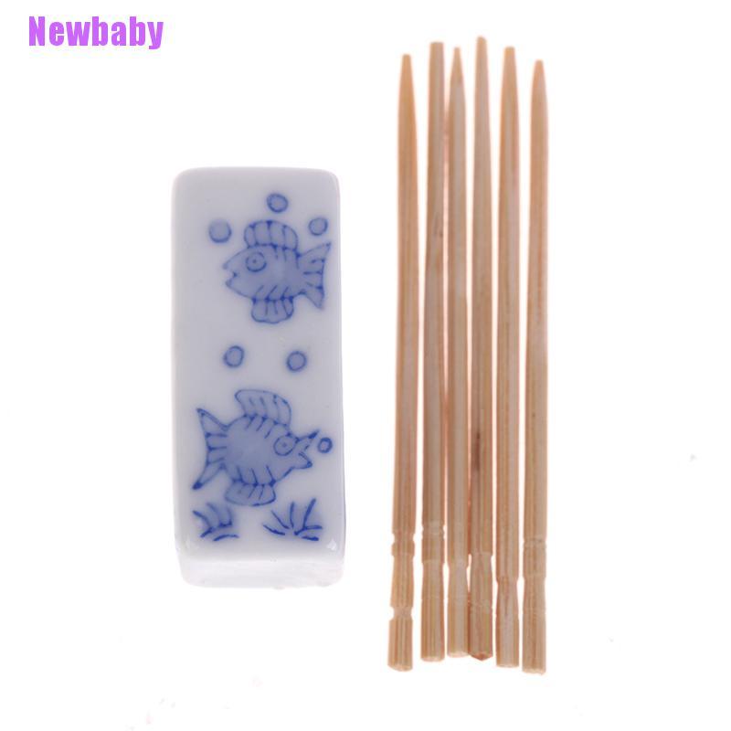 (Newbaby) Mainan Miniatur Sumpit + Tabung + Sendok + Garpu Skala 1: 12 Untuk Dekorasi Rumah Boneka