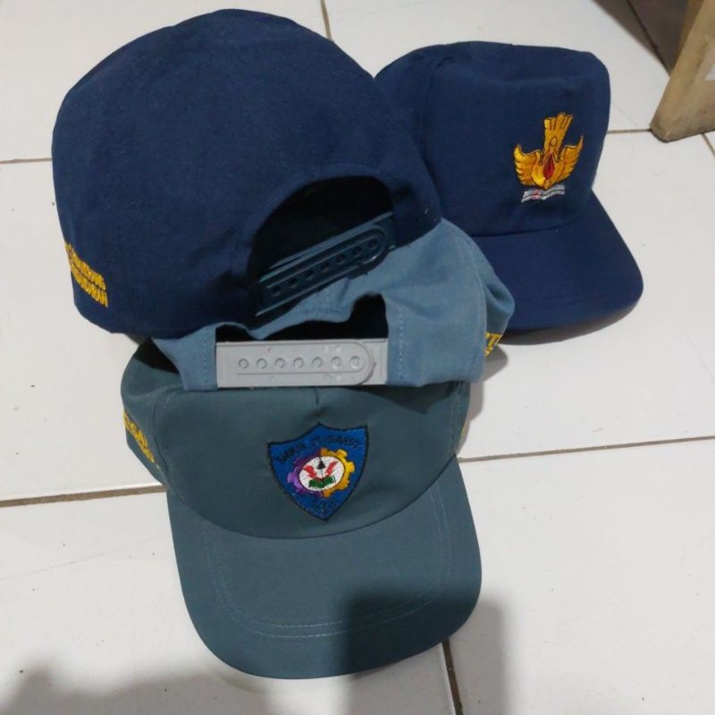 Topi sekolah custom bordir (PAKAI LOGO LOKASI SEKOLAH)