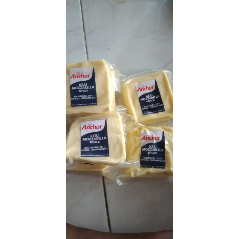 

keju mozarella 250g merk anchor