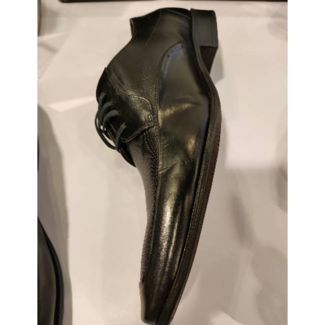 SEPATU VANTOFEL DEMOCRATA