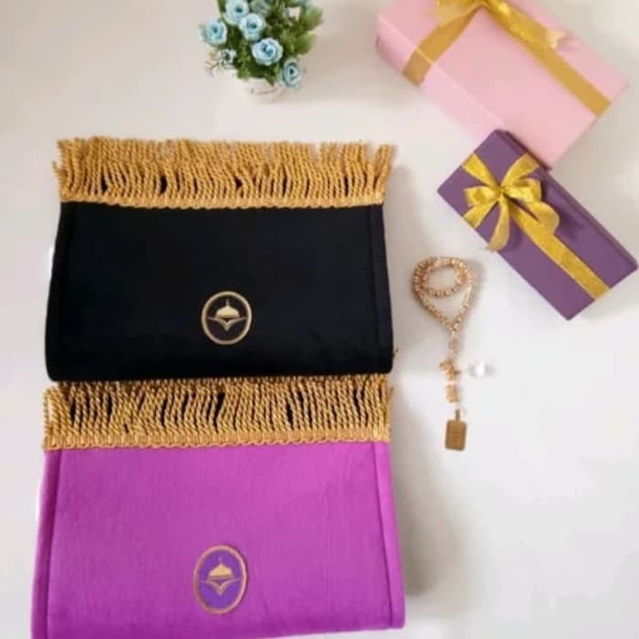 SAJADAH MUKA SIZE S /SAJADAH ANAK BULU RUMBAI BONUS TASBIH-1