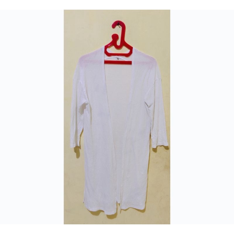 cardigan putih panjang