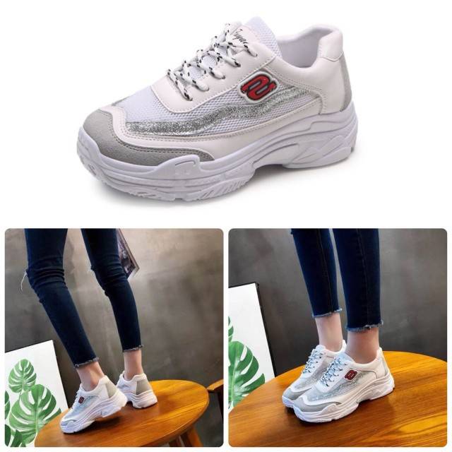 Sepatu sneakers qc. 8811