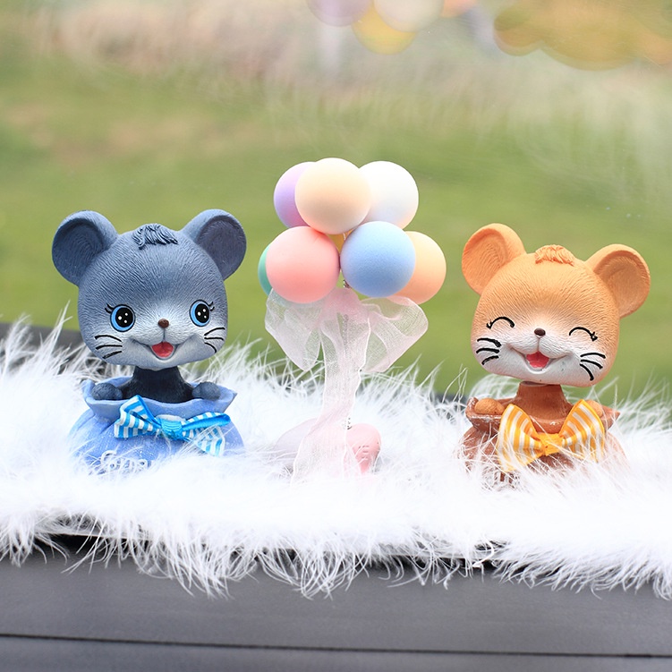 Hiasan Mobil Balon/Hiasan Mobil Dashboard Goyang Terbaru Mainan Pajangan Dalam Interior Aksesoris Mobil Boneka