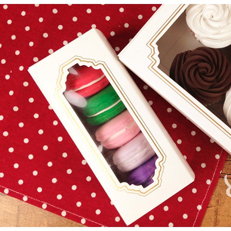 Box TARIK MINI PUTIH sekat macaroon makaron coklat kotak