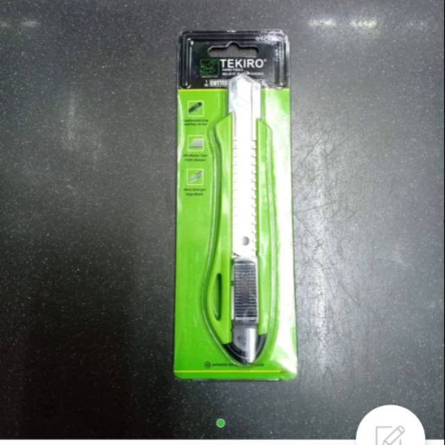 

Pisau cutter 18mm -1 Tekiro
