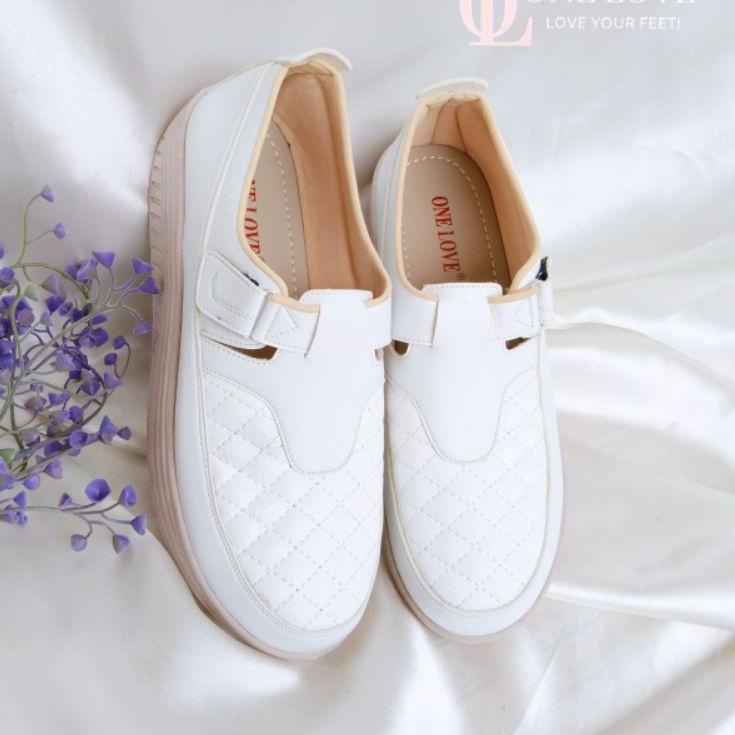 Banyak Dipakai.. Sepatu Wedges Wanita Kekinian Branded One Love Ori Model Terbaru Gaya Kasual Hak Se
