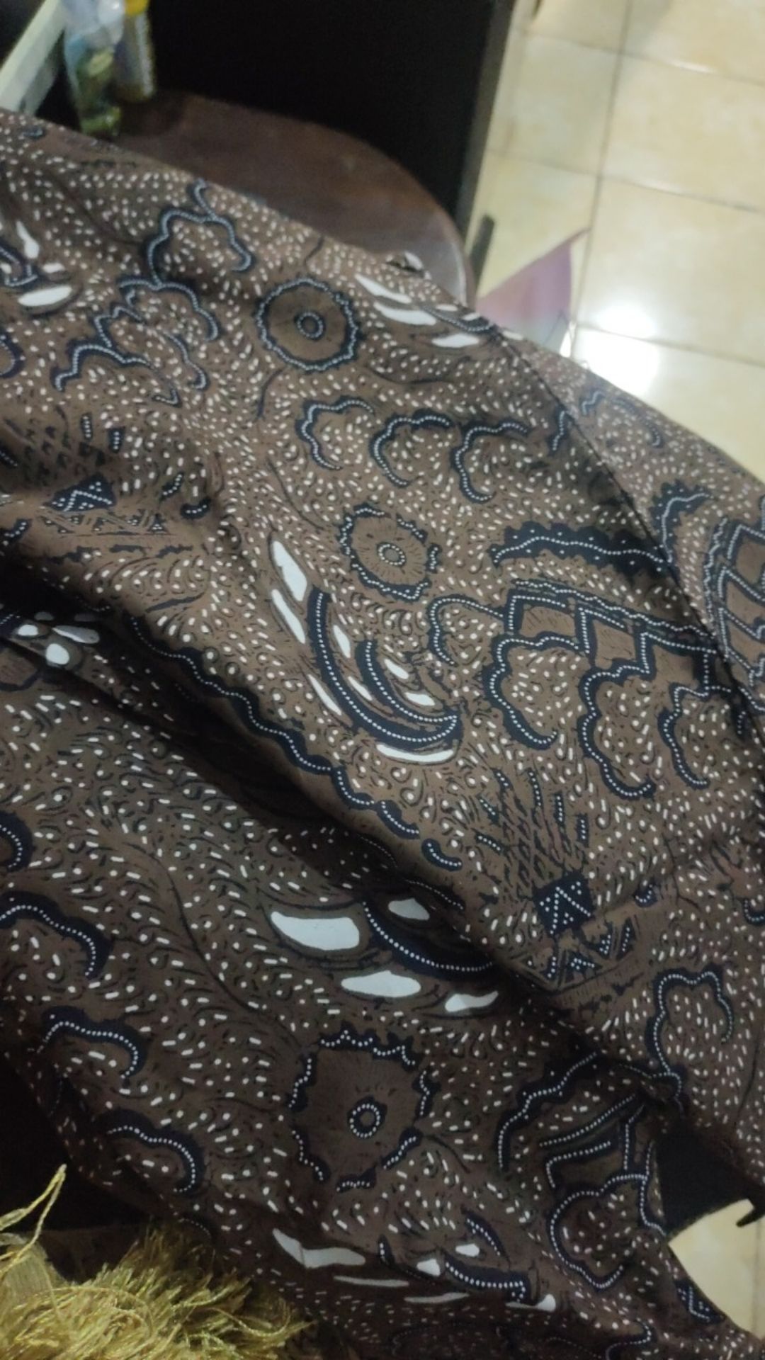 Saptha Kemeja Batik Solo Lengan Panjang Bahan Katun Halus Full Furing  By Batik Kanaya