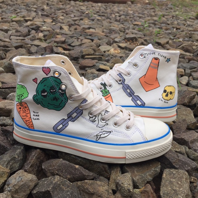 converse scooby doo footlocker