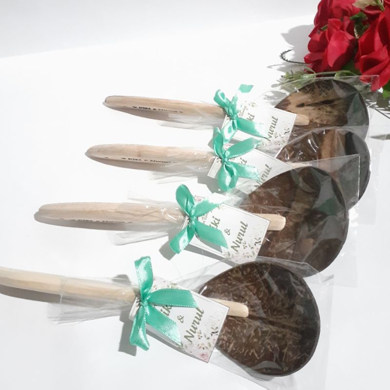 souvenir irus sayur_souvenir pernikahan centong_souvenir irus batok kelapa