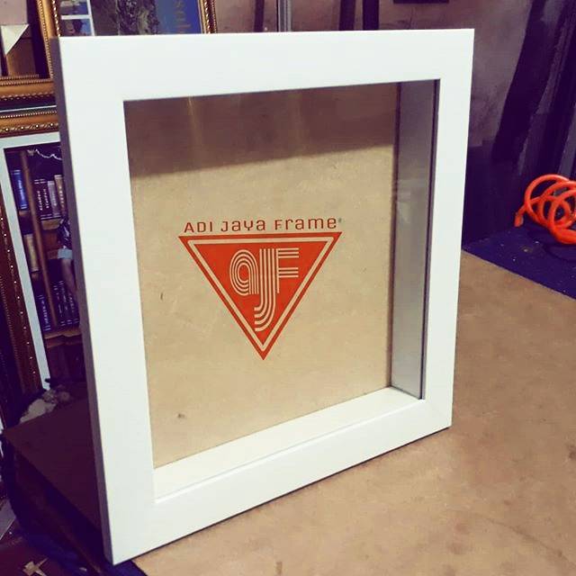 Frame minimalis pop up /3D