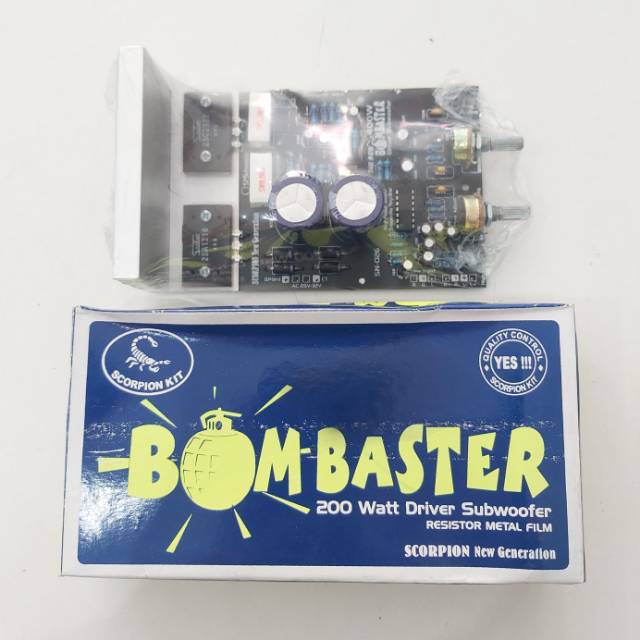 BOMBASTER Kit Subwoofer Speaker Aktif 200 Watt Sanken