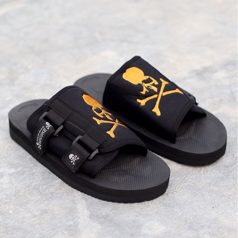 NEW SANDAL MASTERMIND SUICOKE BLACK GOLD