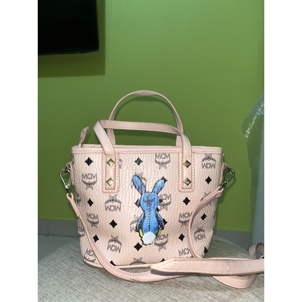 mcm mini anya rabbit