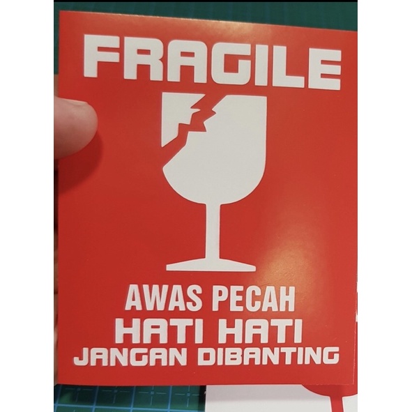 

sticker fragile hati hati jangan di banting 7.5x9cm