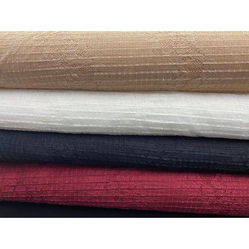 Tille plisket motif lace broklat chantily plisket