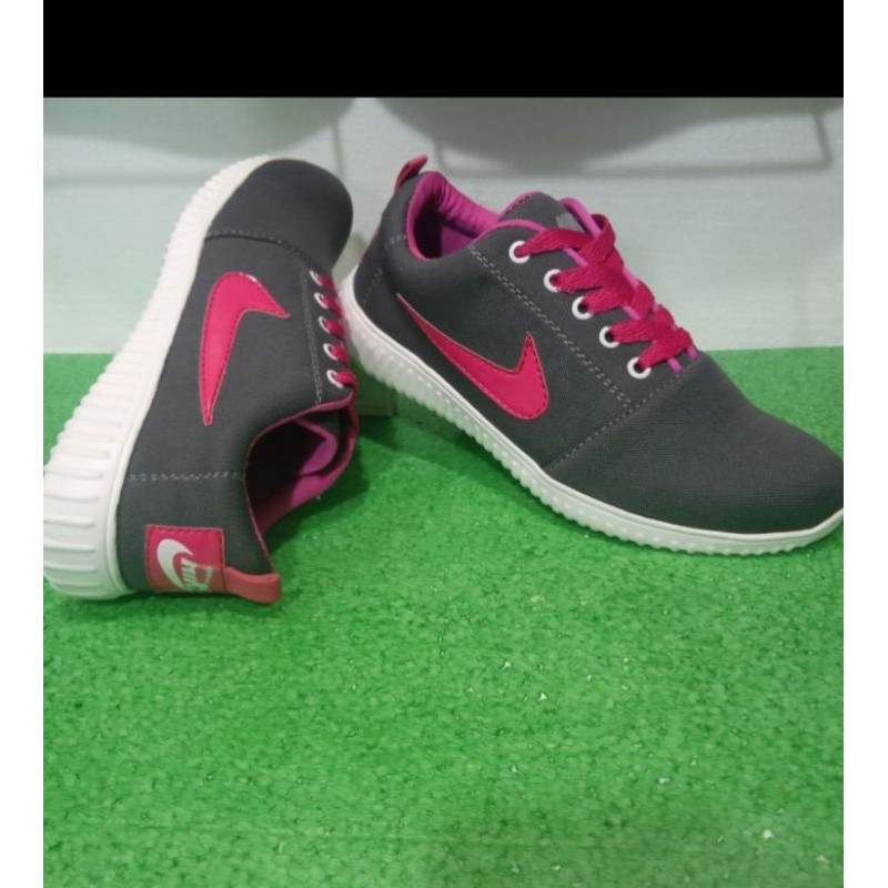 Sepatu sneaker wanita running jogging cewek murah