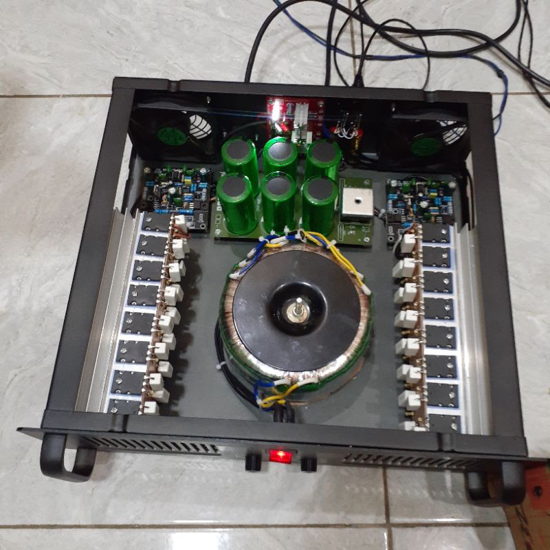 POWER RAKITAN 10A 2400 WATT SOCL 506