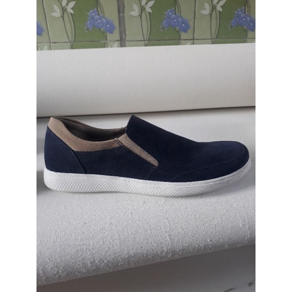 Sepatu Casual Pria Spatu Slip on pria