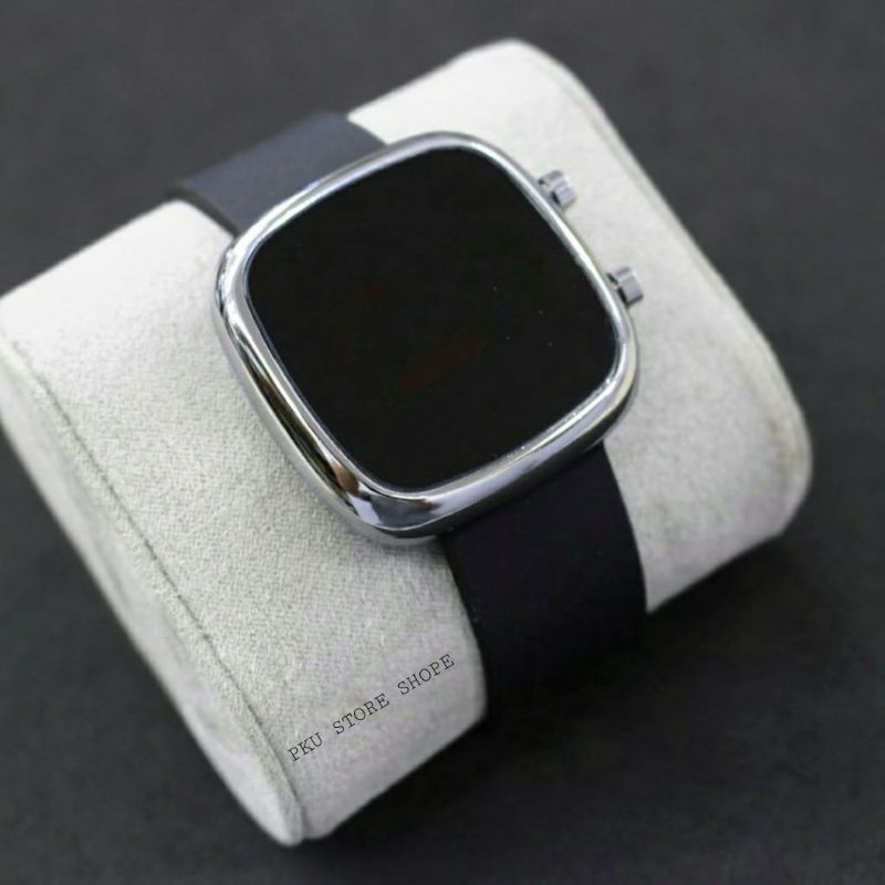 Jam Tangan LED Watch Oval Cewek Cowok Digital Strap Rubber