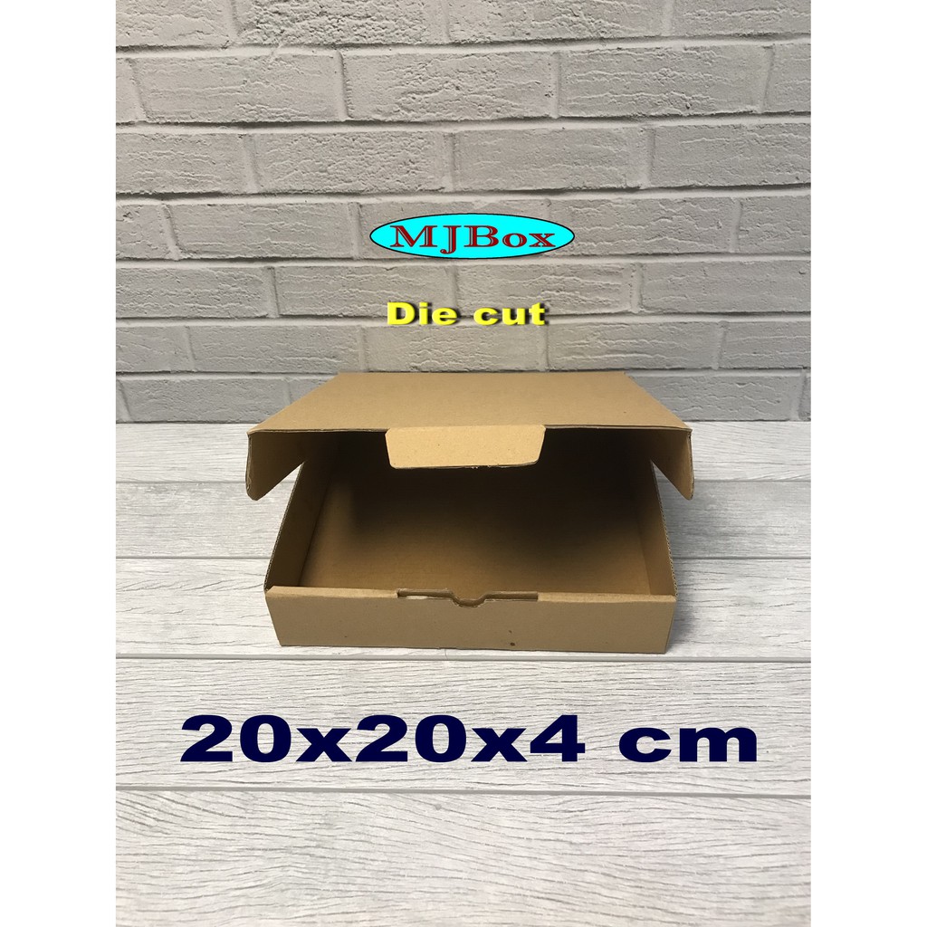 

Kardus Box 20x20x4 cm Kotak Diecut