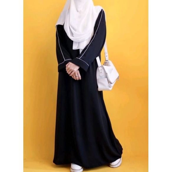 Promo abaya turki kekinian gamis list putih elegan cantiik. bahan jet black lembut