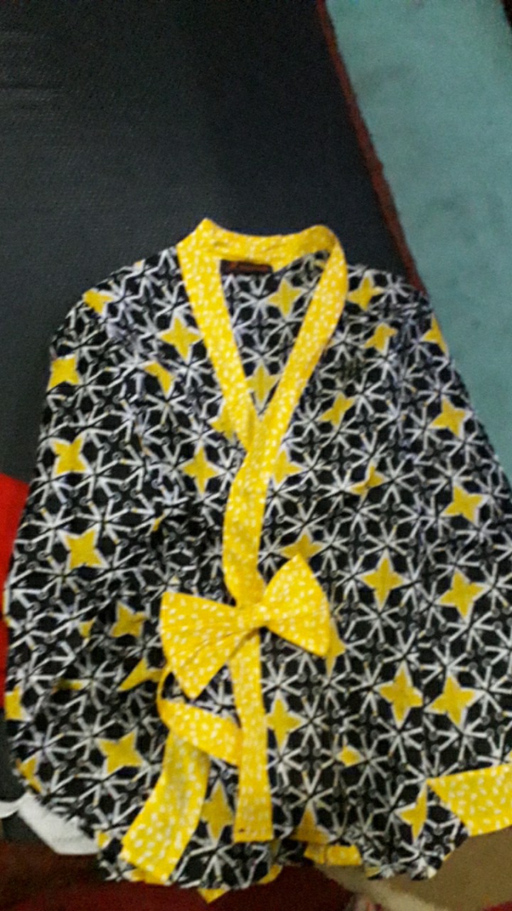 Cardi Isabel Outer Batik Wanita Kasual Kerja Elegan Kondangan