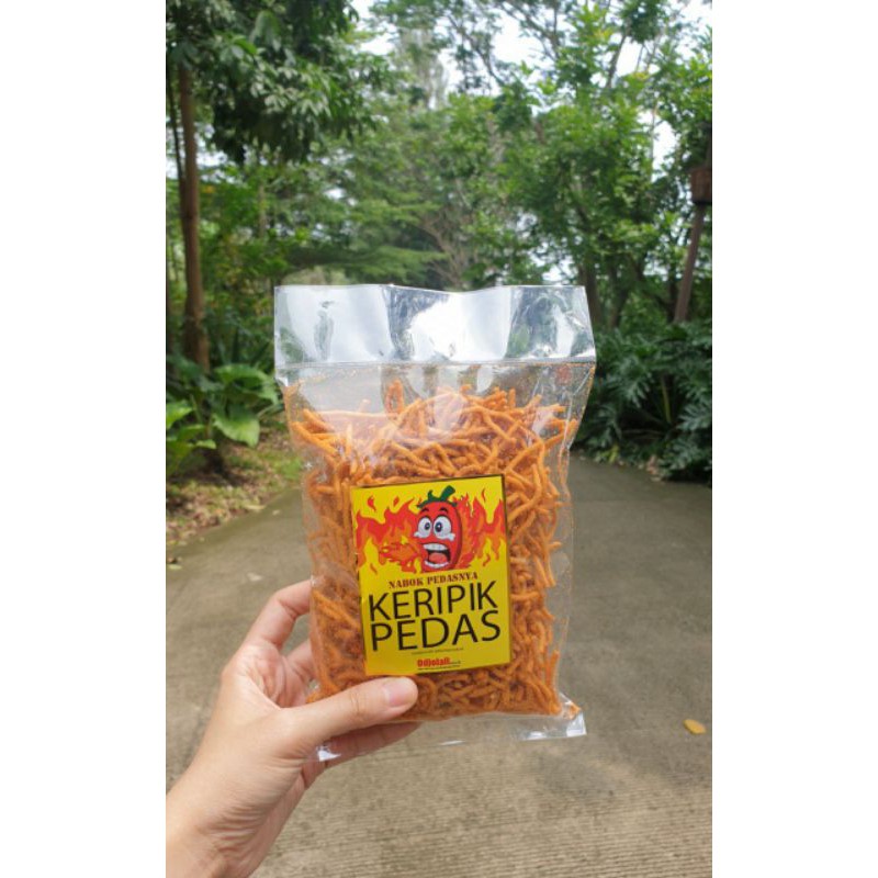 

Keripik Mie Goreng Pedas