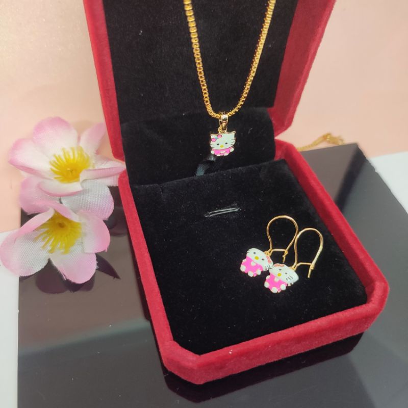 set kalung anak dan anting yaxiya motif hellokitypink