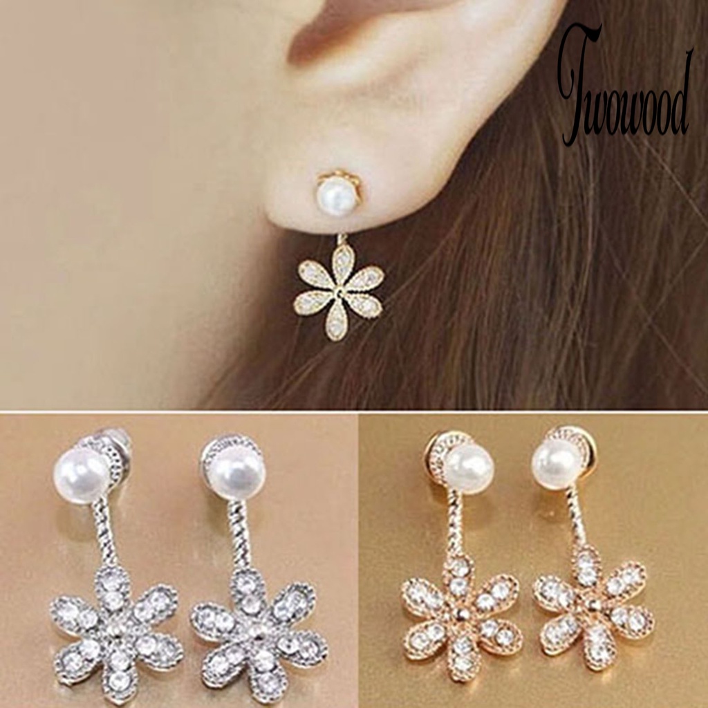 Anting Stud Desain Bunga Aksen Mutiara Berlian Imitasi Bahan Alloy Anti Karat Untuk Wanita