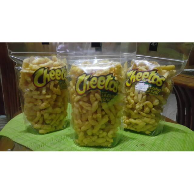 

CHEETOS RASA JAGUNG BAKAR 100 GRAM