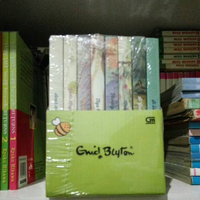 Box Set Enyd Blyton Seri Si Kumbang