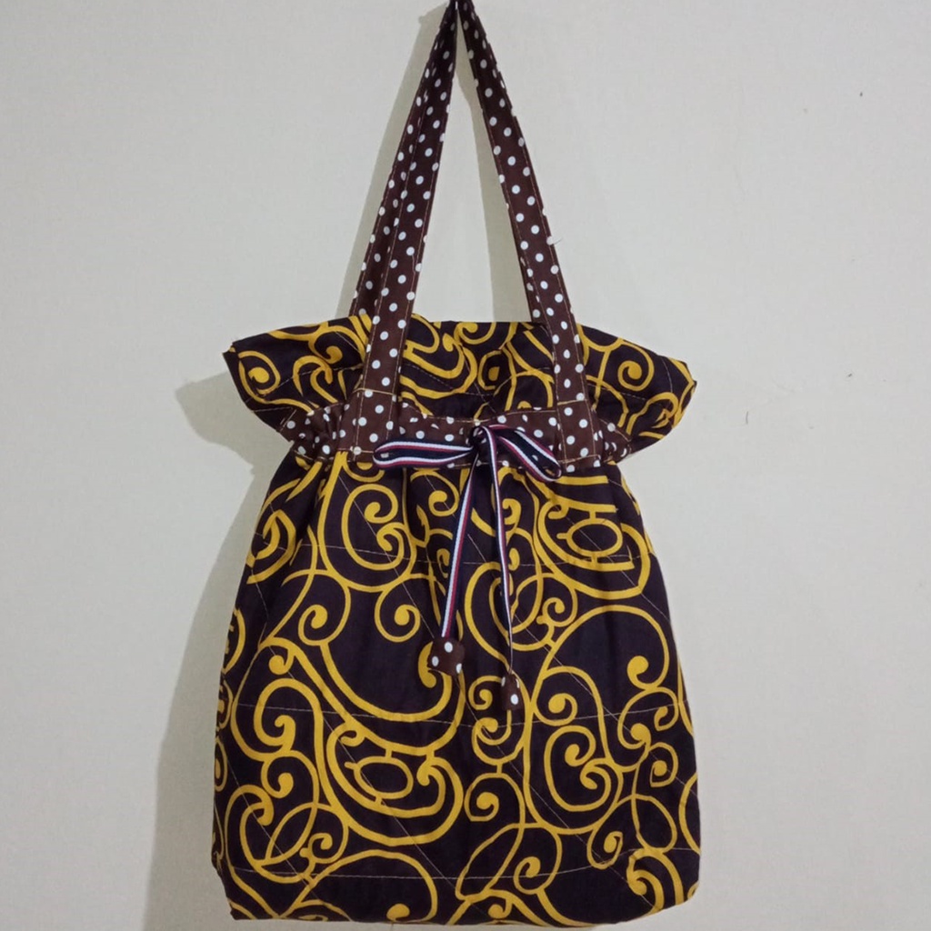 Totebag Tas Wanita Bahan Kain Katun Dilapisi Busa Model Serut Tanpa Resleting Aneka Motif Aesthetic Bunga Batik Abstrak