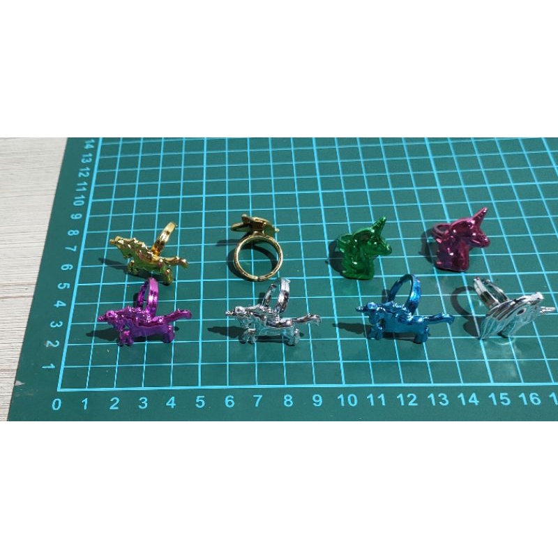 Mainan Cincin Plastik 100 Pcs