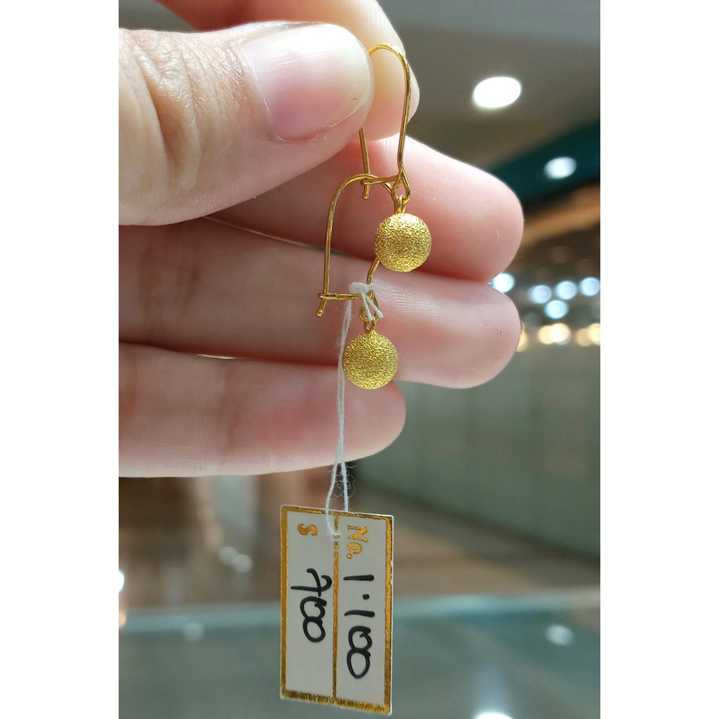 Anting Emas Gantung Bola Kadar 70% 1.1 Gram