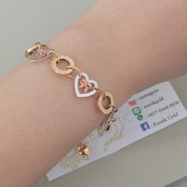 Gelang emas love Tiffany n co kadar 375 berat 6.45 gr panjang 17-20.5 cm