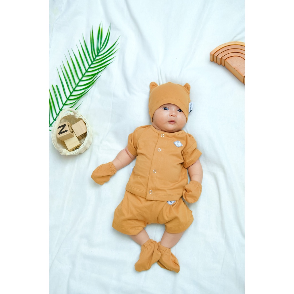 Crucil Kaos Lengan Pendek Bayi (0m-2m)