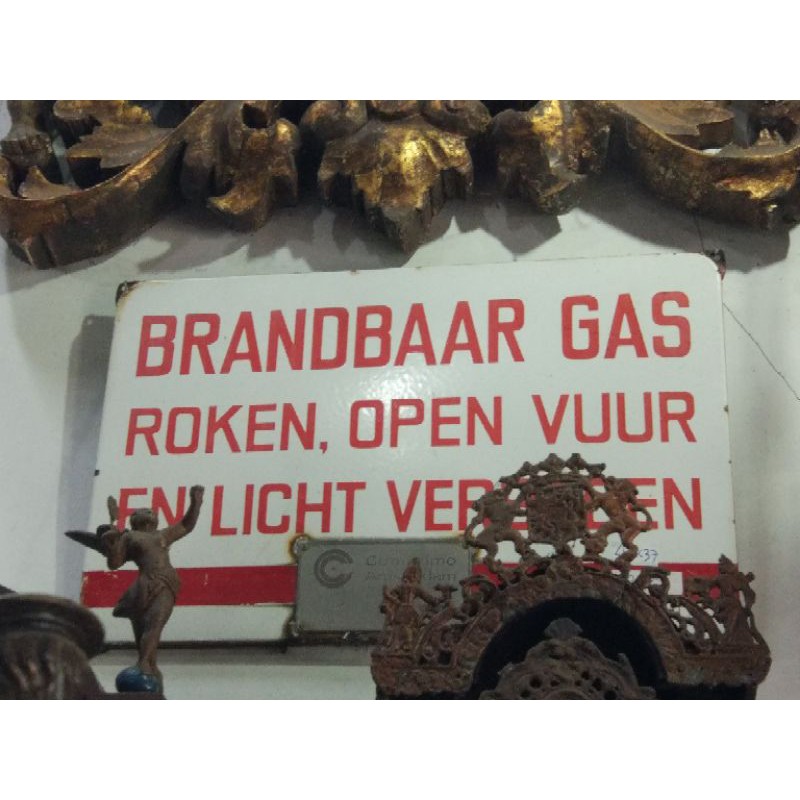 

Enamel Papan Iklan Brandbaar Gas Jadul Antik
