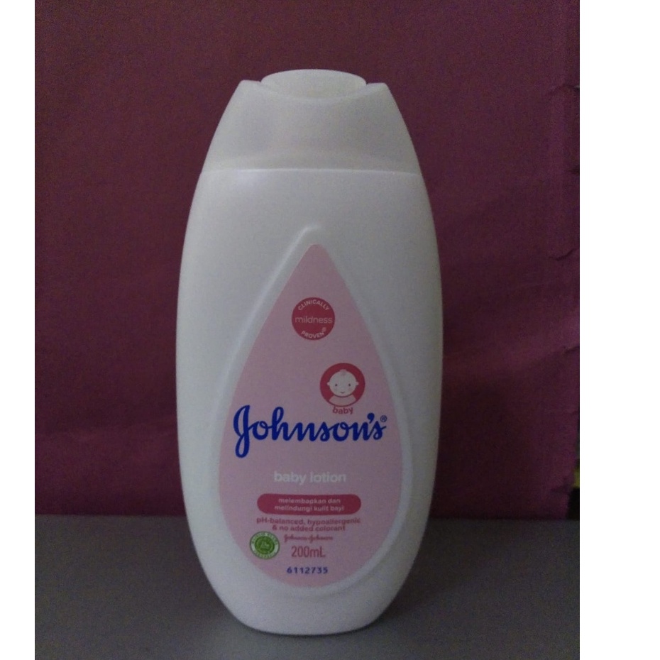 JOHNSON'S BODY LOTION VARIANT 200ML | PELEMBAB TUBUH BAYI