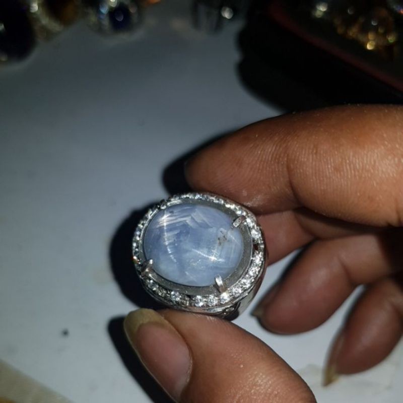 natural Sapphire Star srilanka