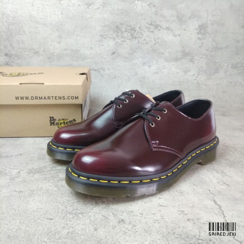 Dr Martens 1461 Vegan Cherry Red