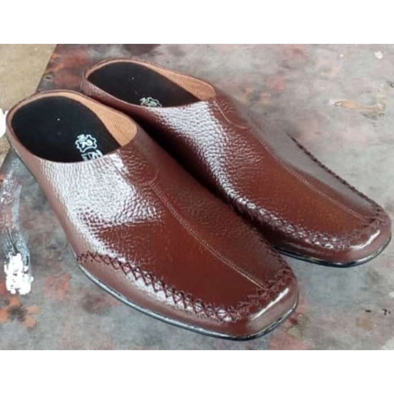 Sandal Sepatu Pria kode 02