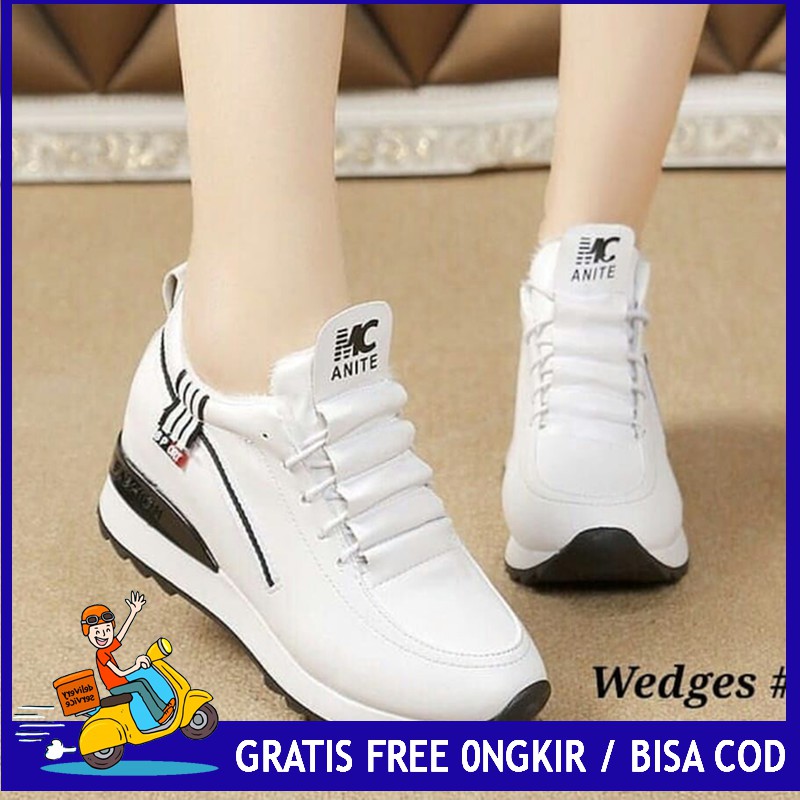 Sepatu adidas court 70 original sneakers wanita