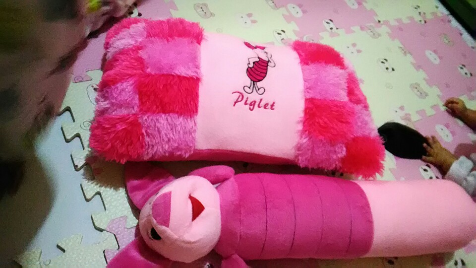 Guling Anak Karakter